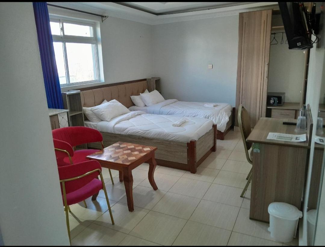 Equine Hotel Ruiru 外观 照片